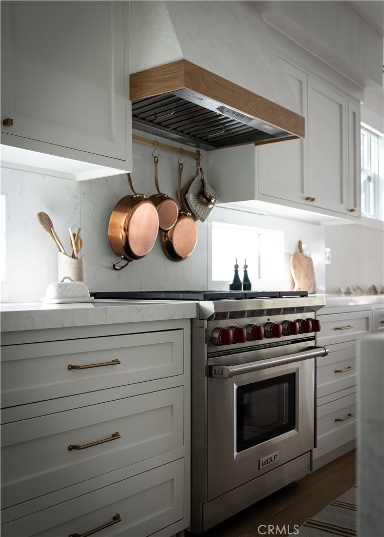 616 Poinsettia Avenue