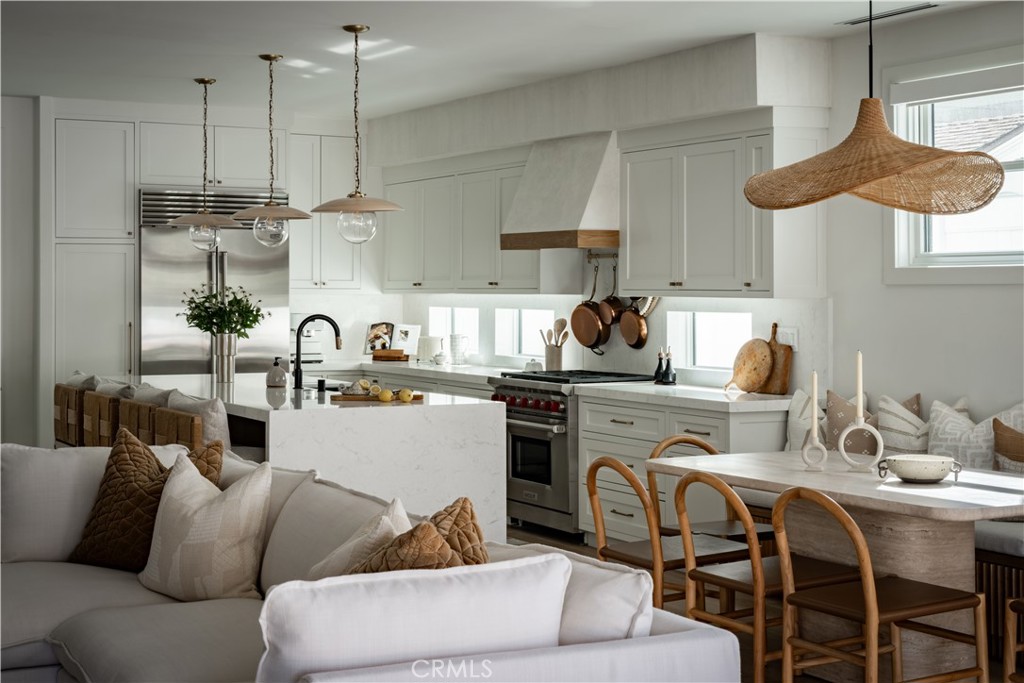 616 Poinsettia Avenue