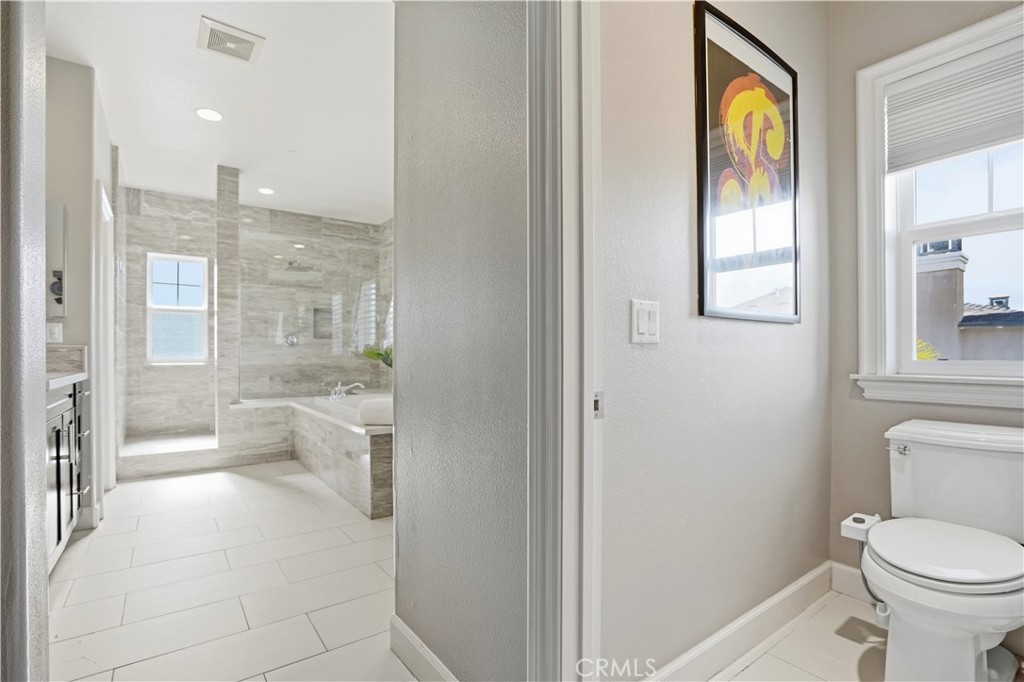 17491 Oakbluffs Lane