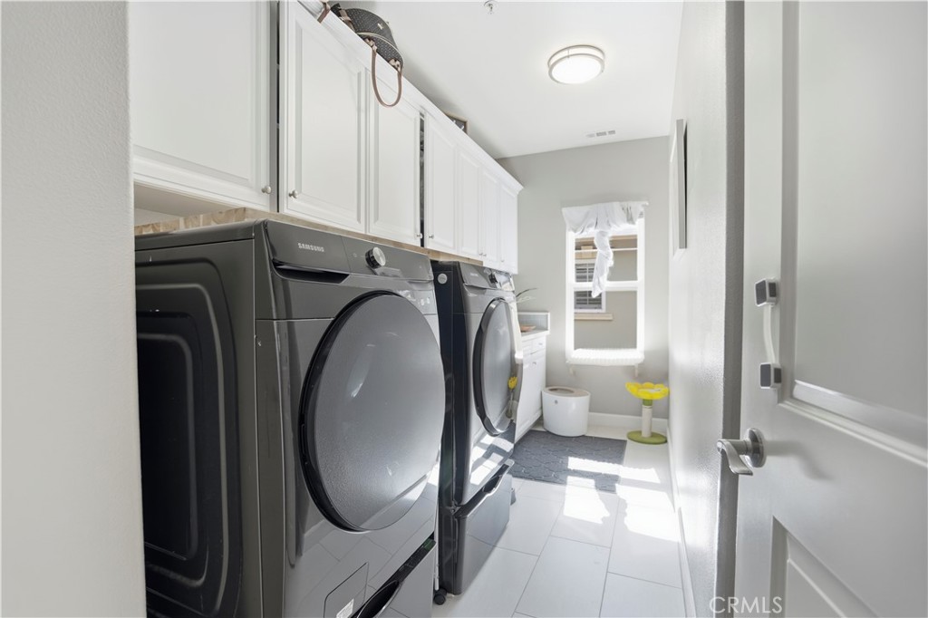 17491 Oakbluffs Lane