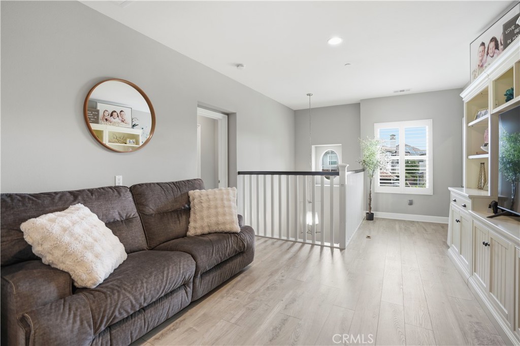 17491 Oakbluffs Lane