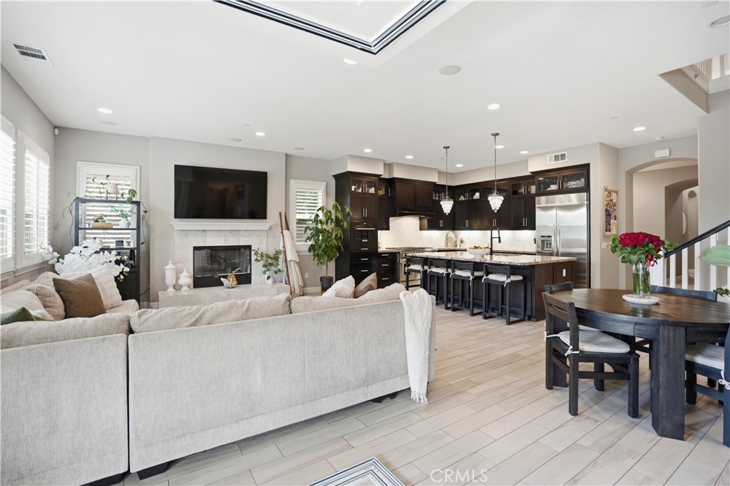 17491 Oakbluffs Lane