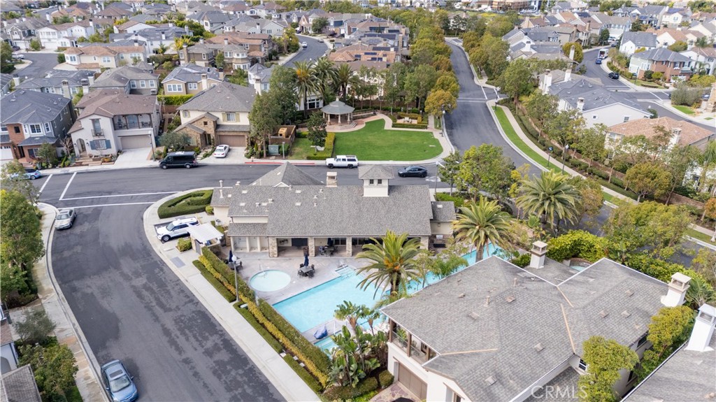 17491 Oakbluffs Lane