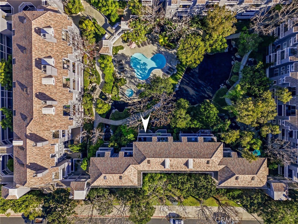 20341 Bluffside Circle C-203
