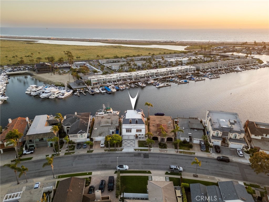 17007 Edgewater Lane