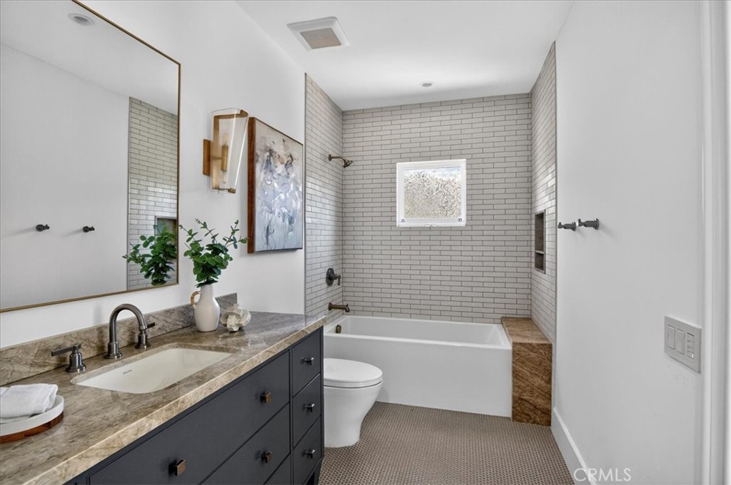 34 Smithcliffs