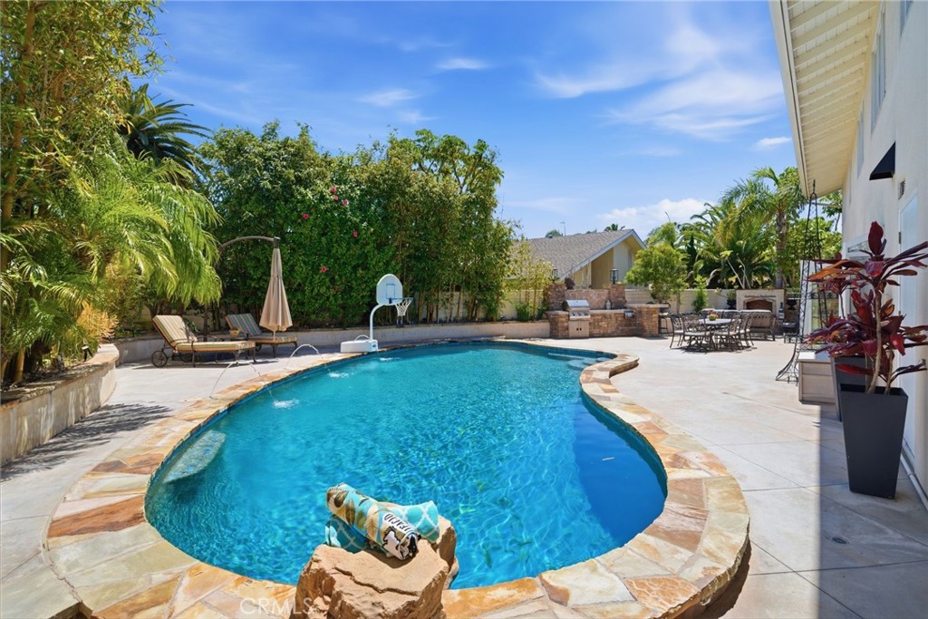 16642 Melville Circle