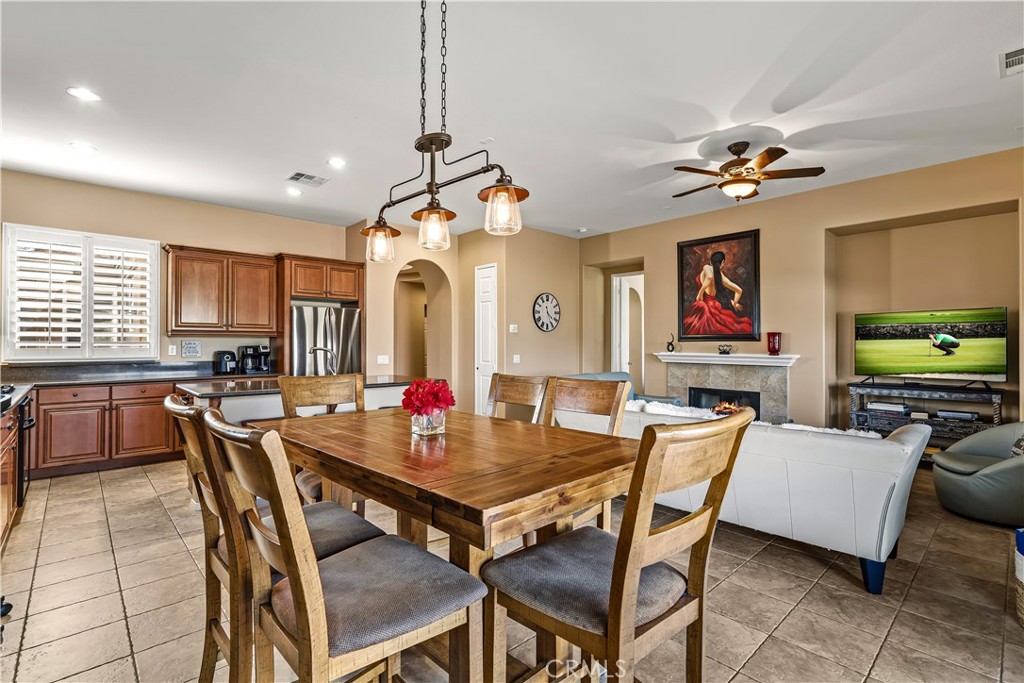 42420 Warner Trail