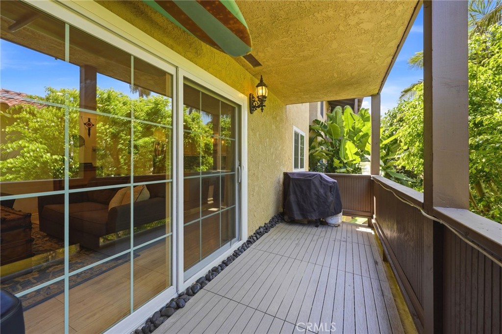 214 Via Robina 4