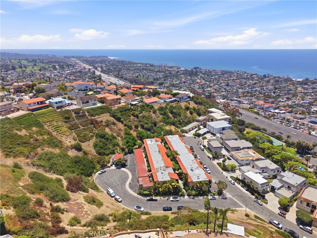 214 Via Robina 4