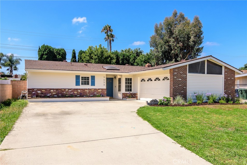 9658 Dove Cir