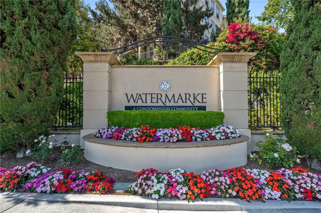 3273 Watermarke Place