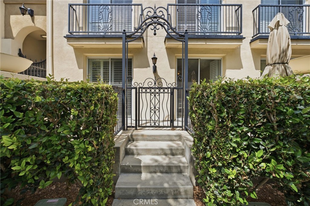 3273 Watermarke Place
