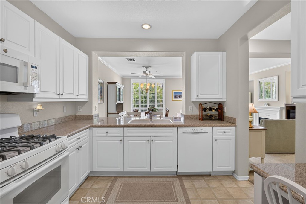 3273 Watermarke Place