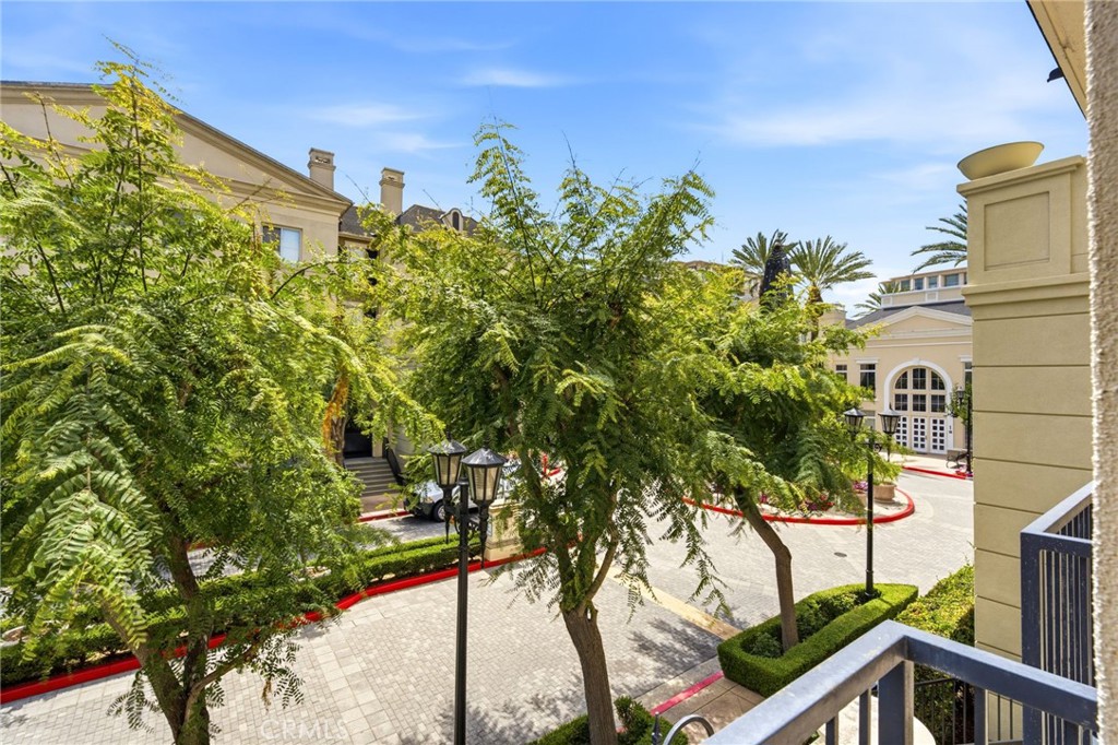 3273 Watermarke Place