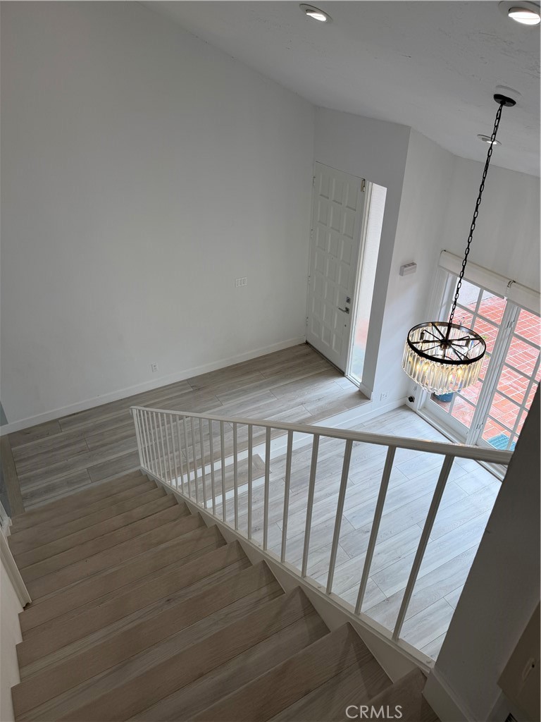 446 Vista Roma