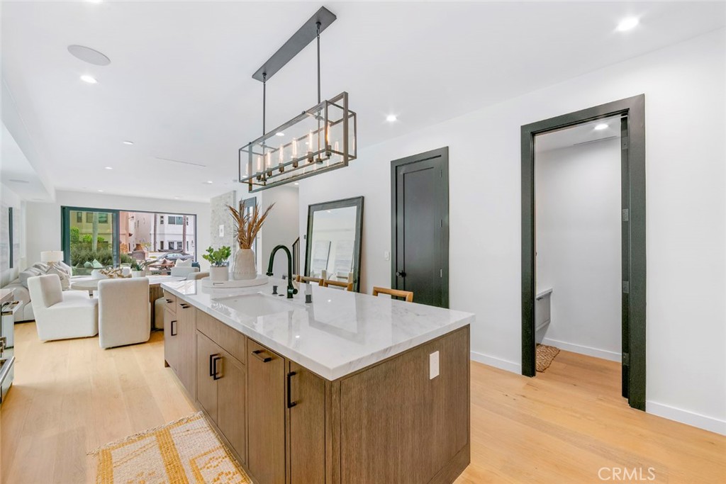 307 14th Street