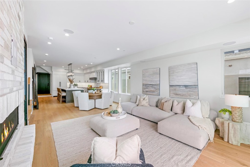 307 14th Street