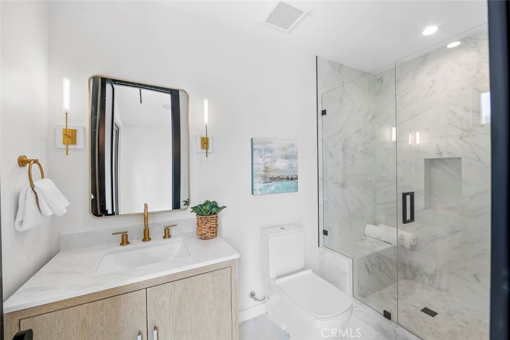 307 14th Street