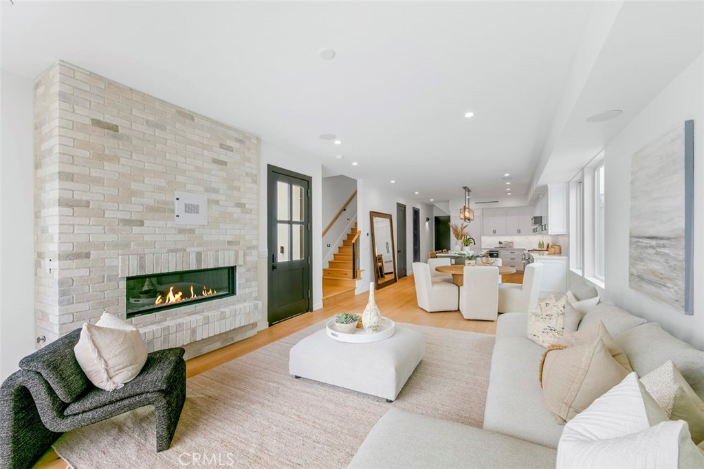 307 14th Street