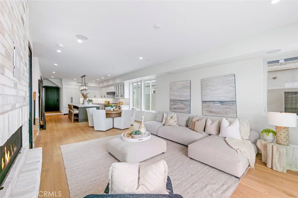 307 14th Street