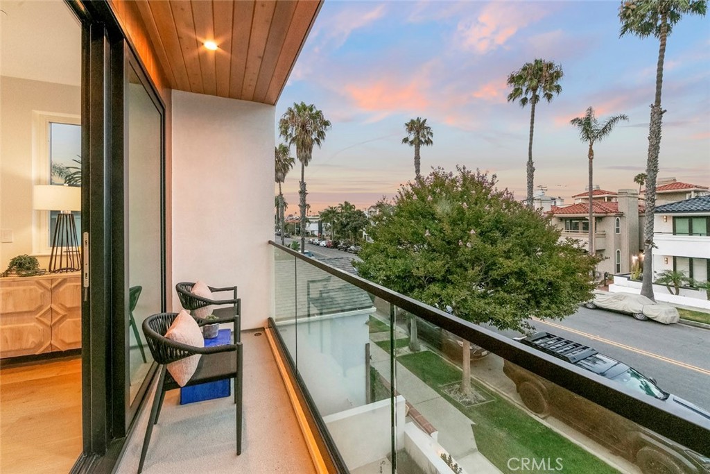 307 14th Street