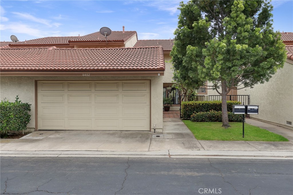 8402 Sunbeam Cir