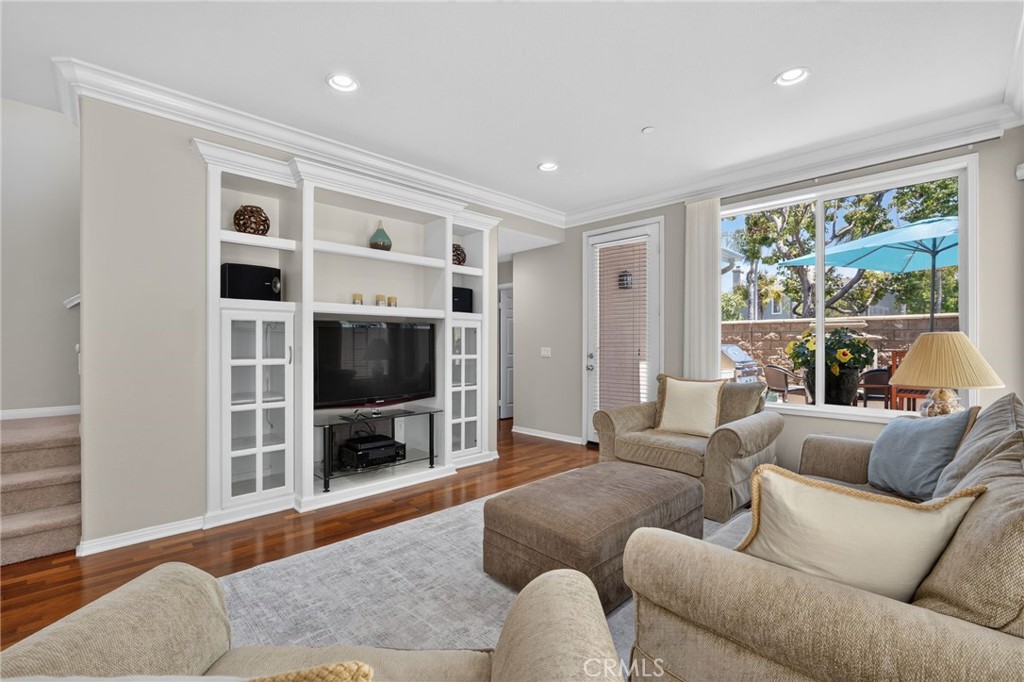 16836 Primrose Lane