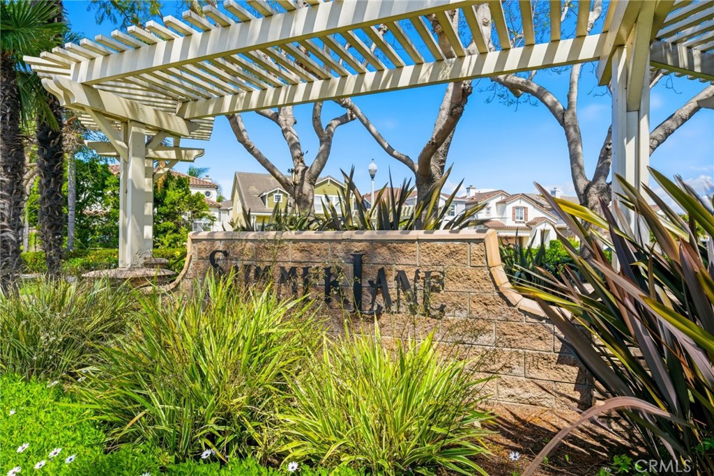 16836 Primrose Lane
