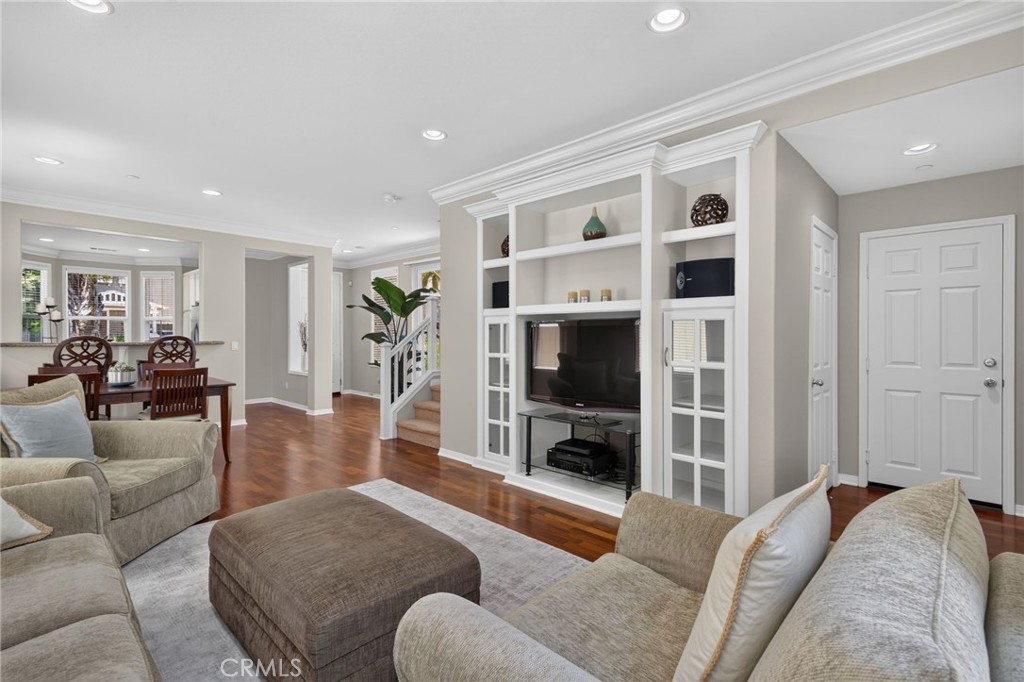 16836 Primrose Lane