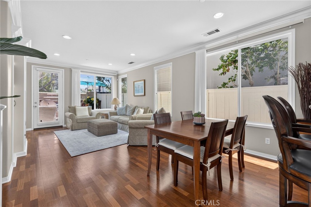 16836 Primrose Lane