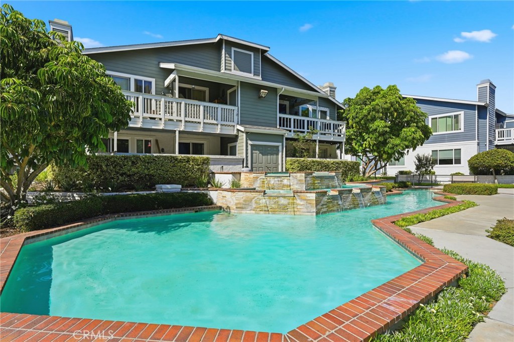 12068 Sylvan River 61