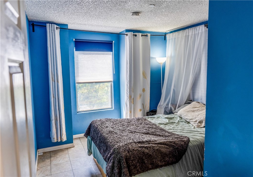 300 E Chestnut 300Q