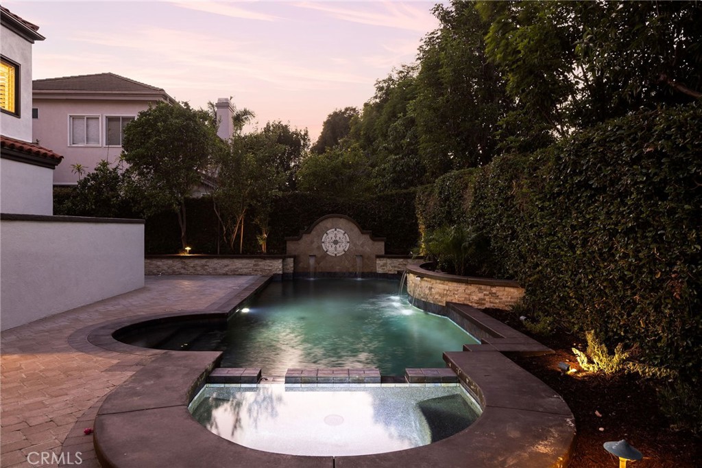 6621 Silverspur Lane
