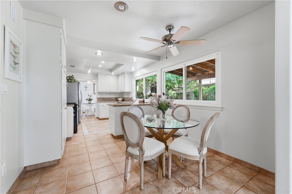 5872 Meadowbrook Drive