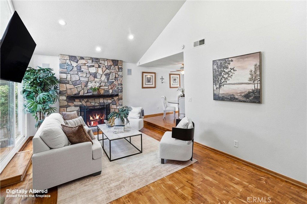 5872 Meadowbrook Drive