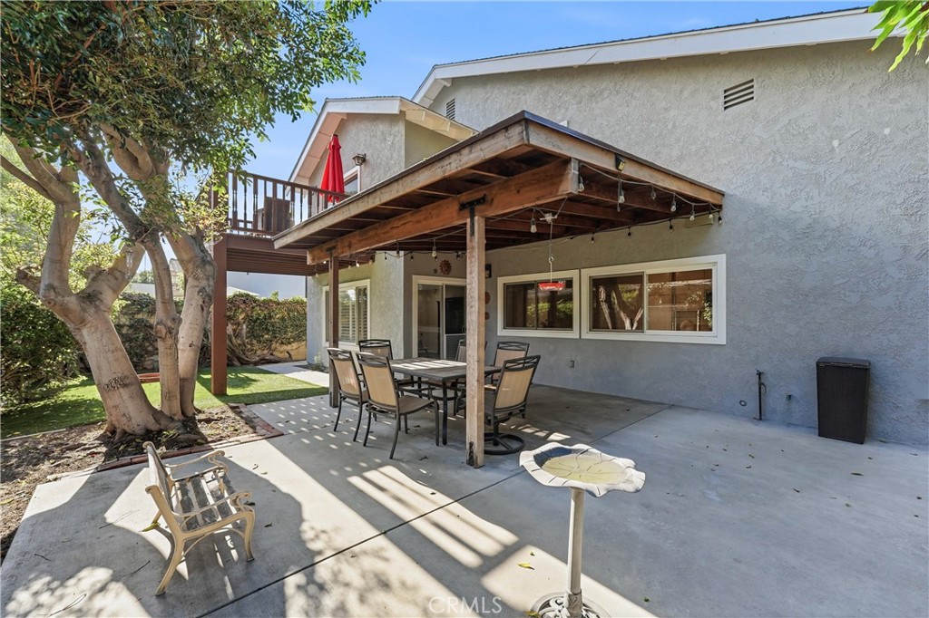 5872 Meadowbrook Drive