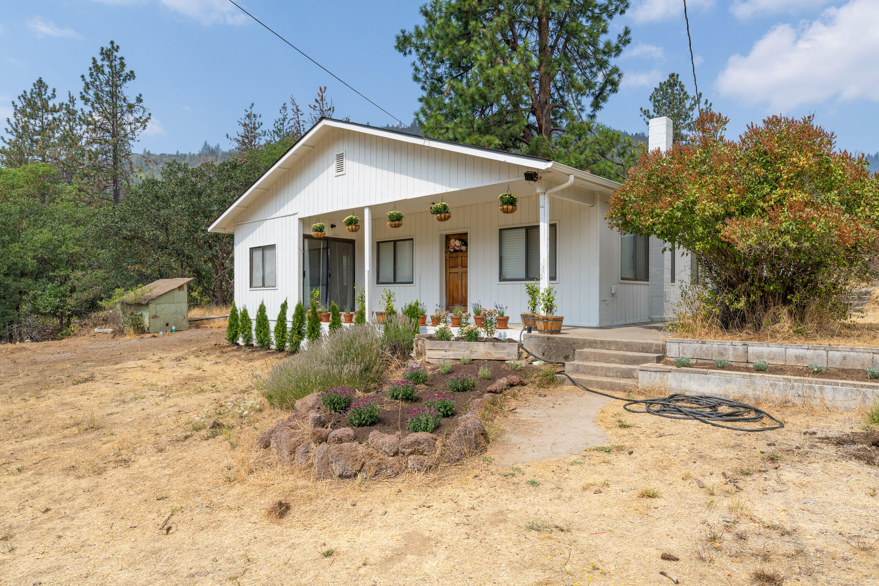 4716 Highway 238