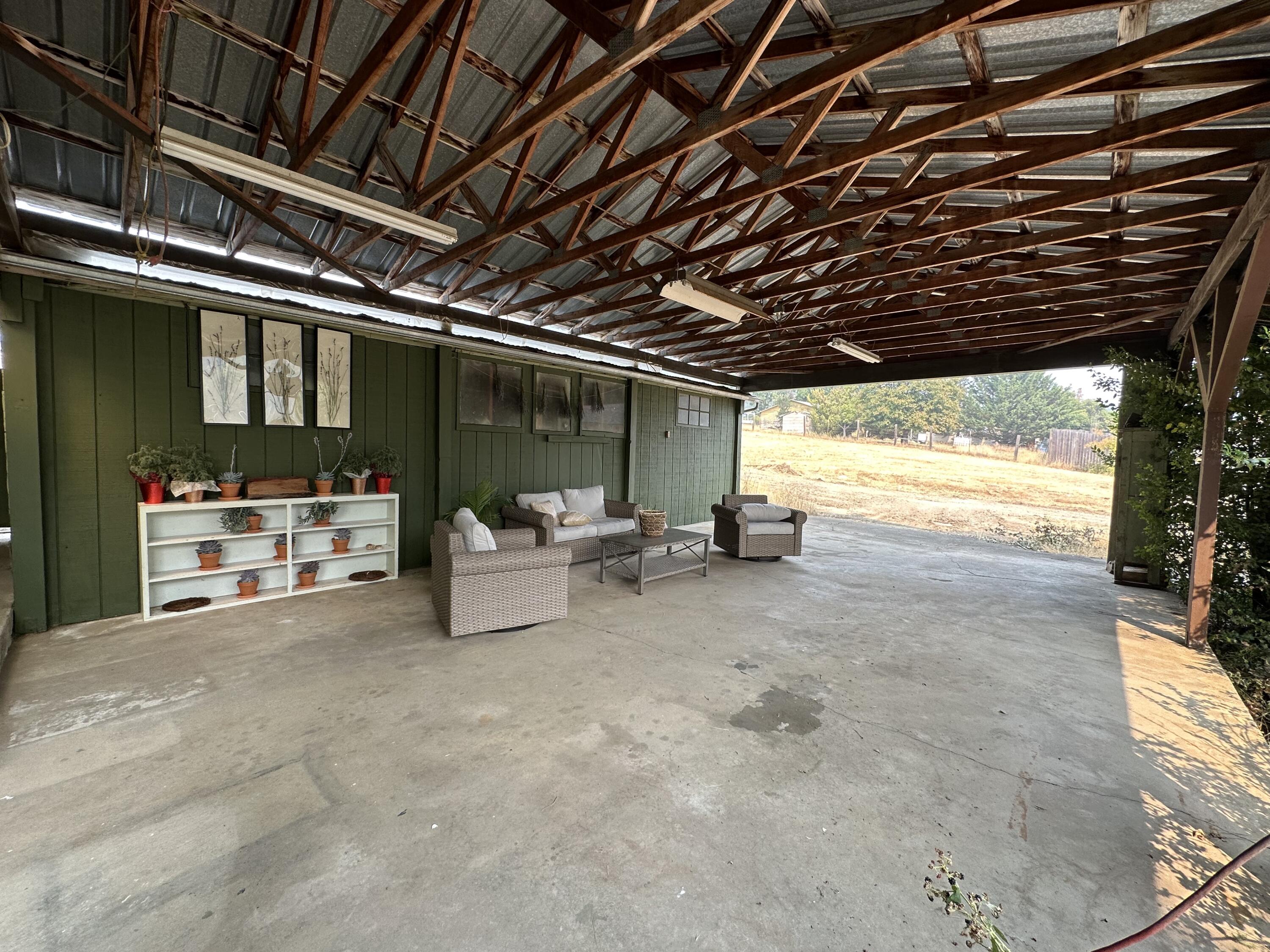 4716 Highway 238