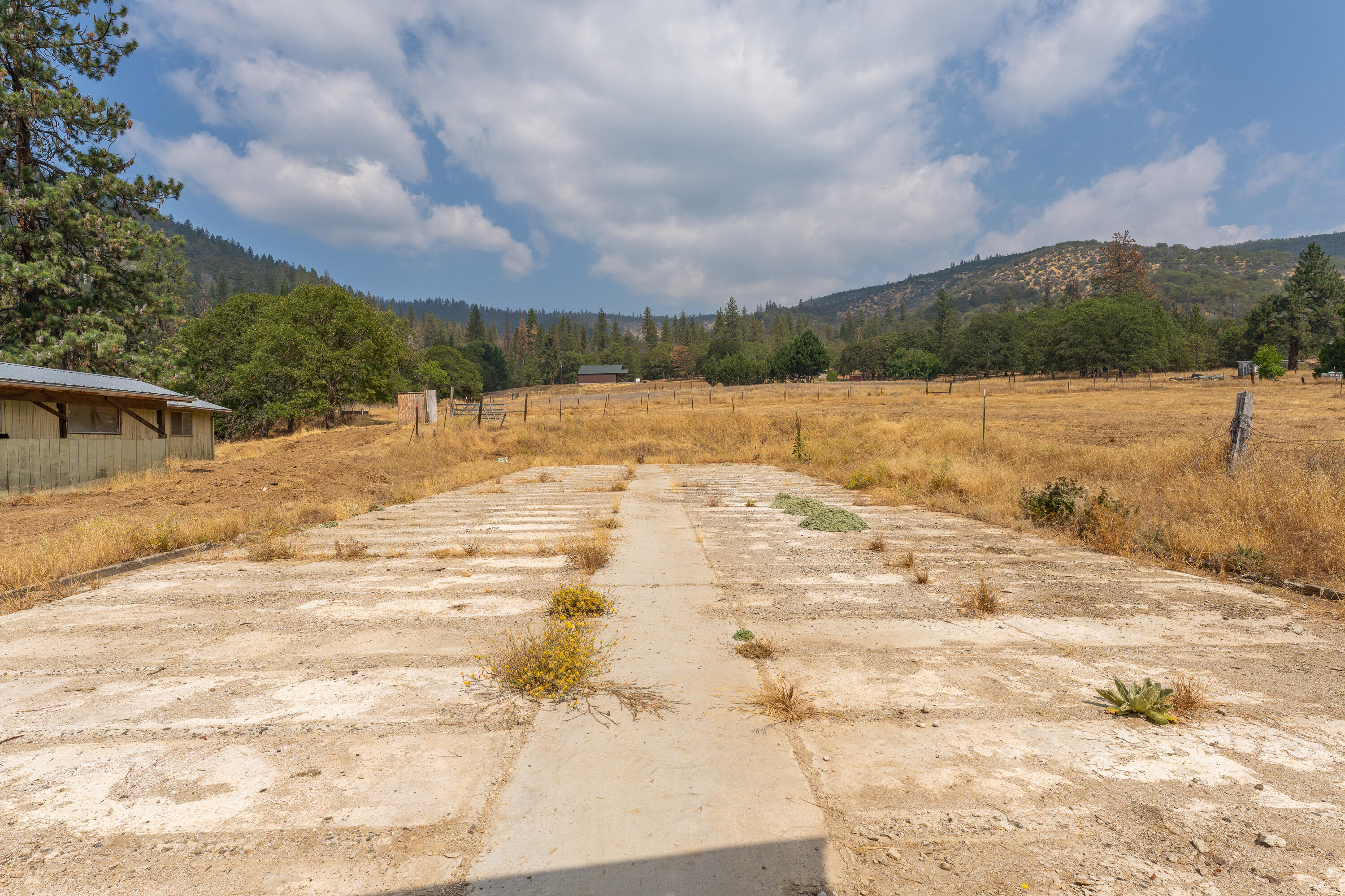 4716 Highway 238