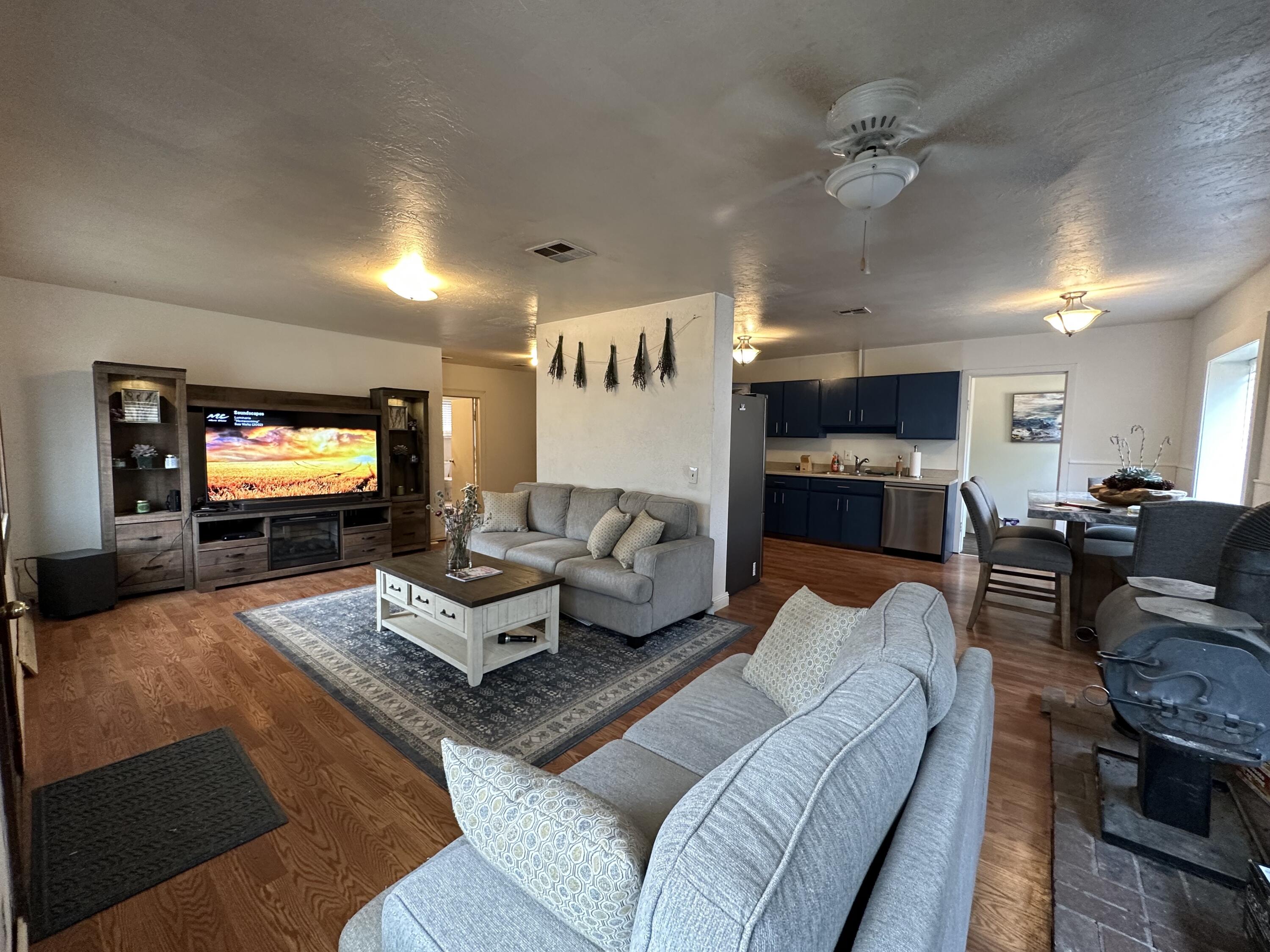 4716 Highway 238