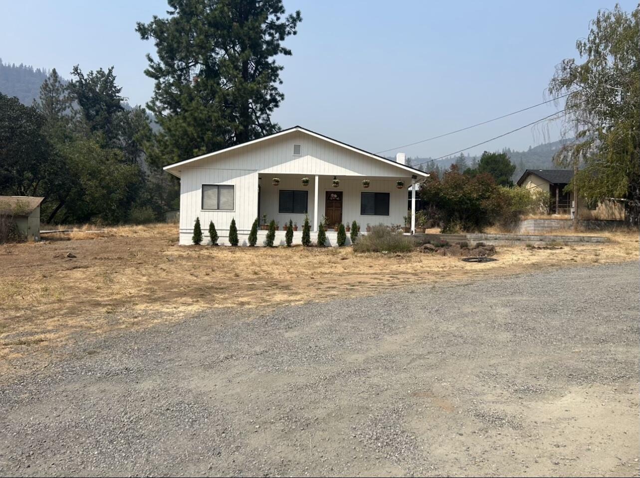 4716 Highway 238