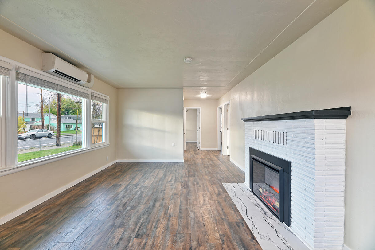 529 Hamilton Street