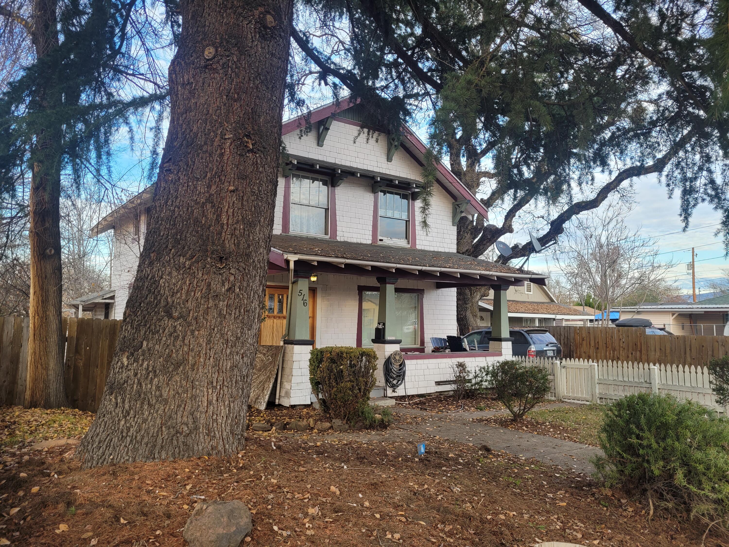 516 W Jackson Street