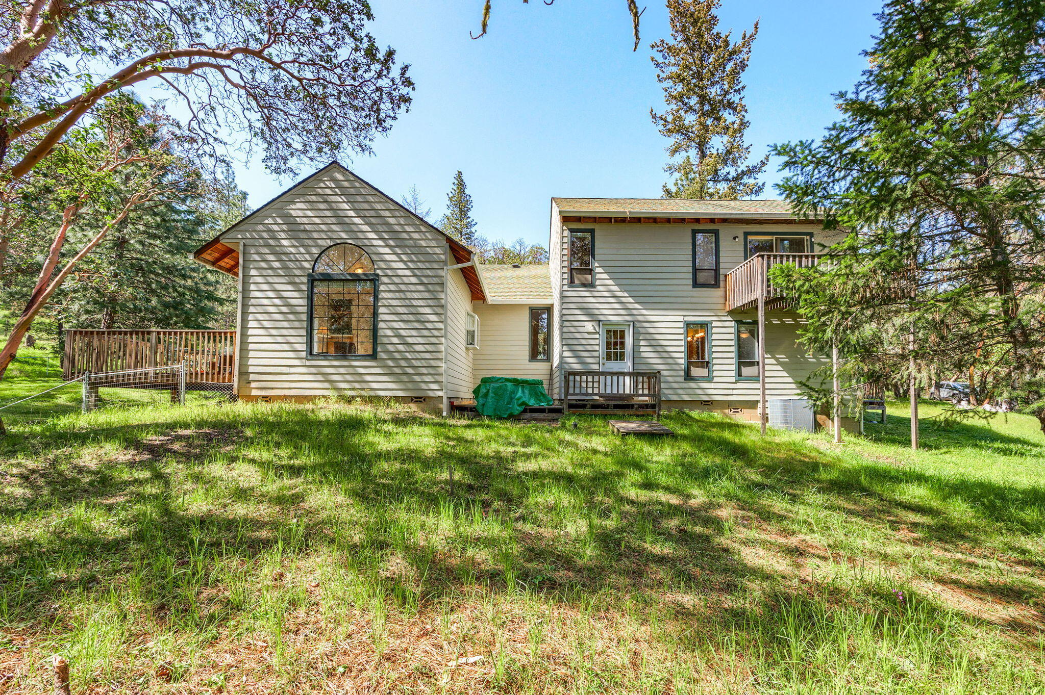 310 Richard Way