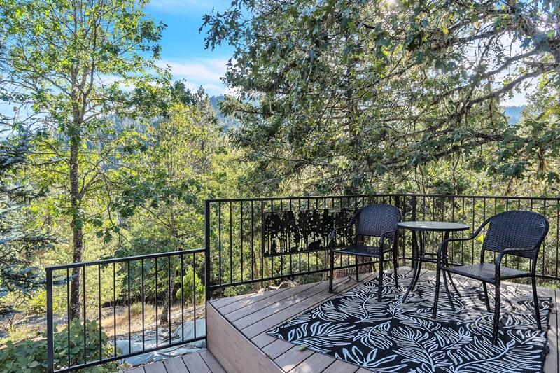 6385 W Evans Creek Road