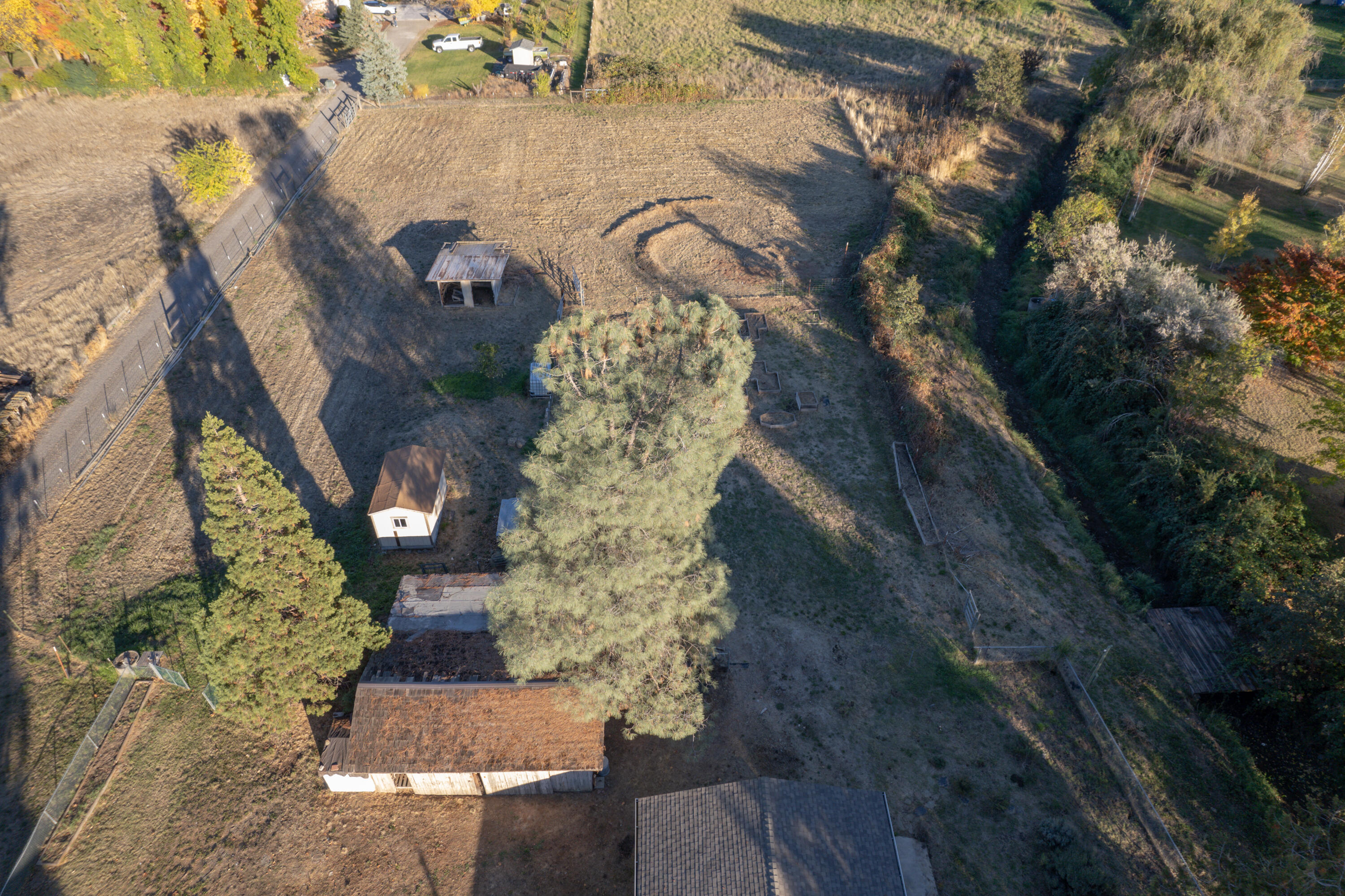 1775 Hull Road