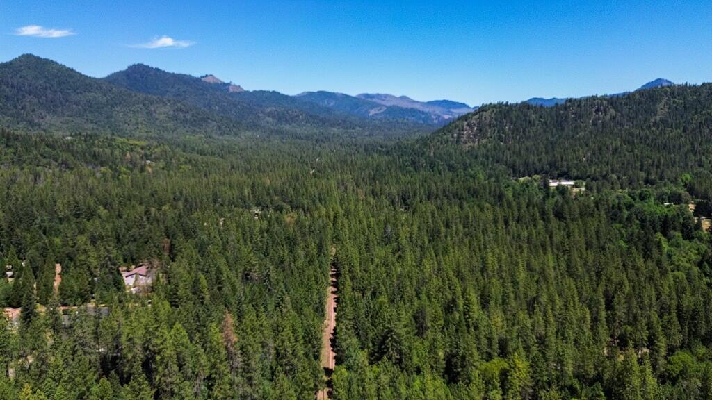 Pleasant Creek Road, 122