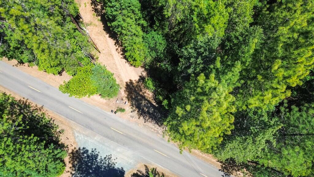 Pleasant Creek Road, 122