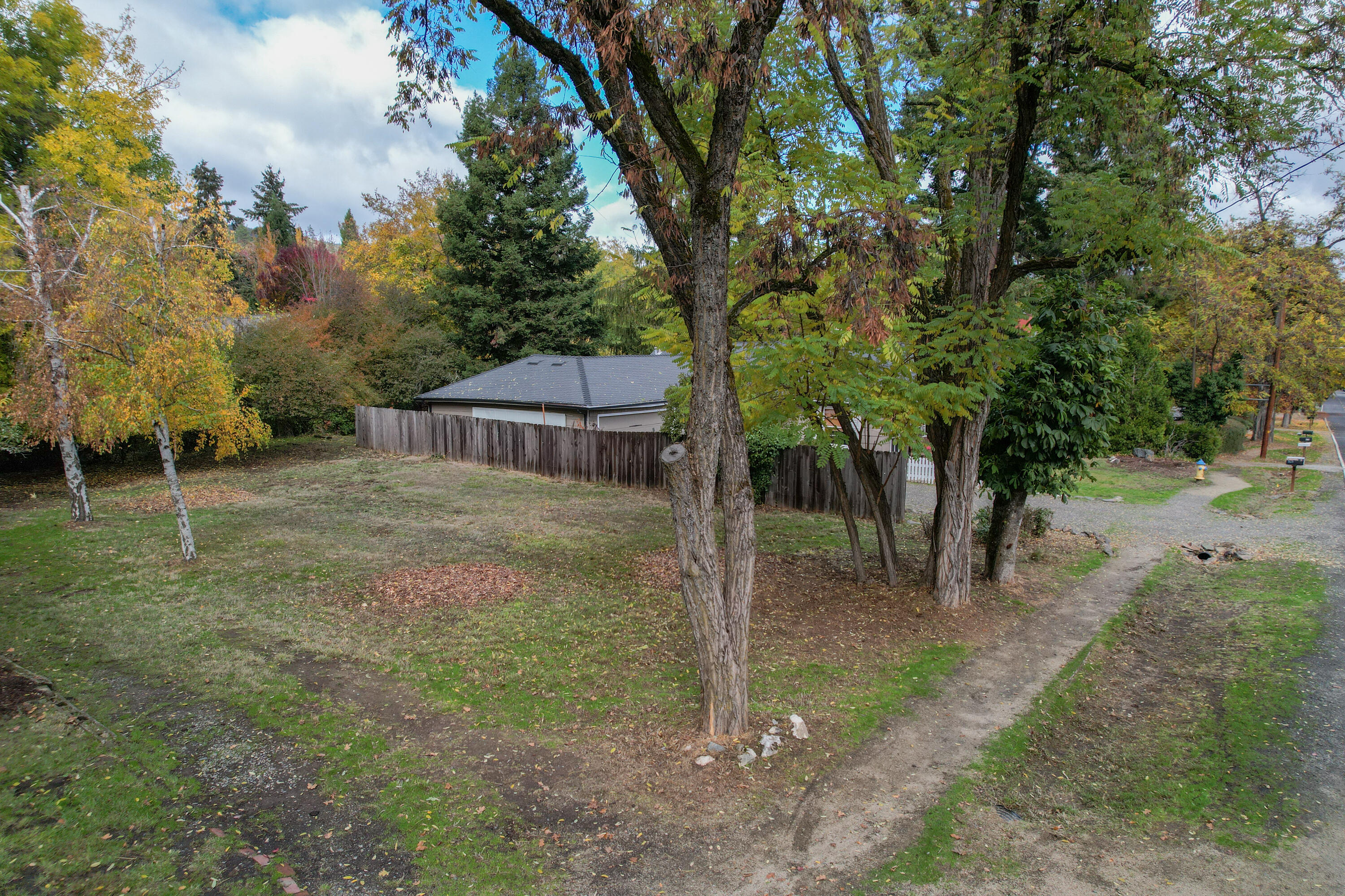 S 3rd Street, 1700